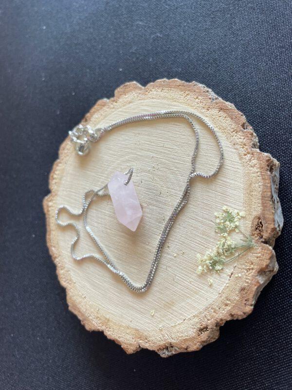 Roestvrijstalen Ketting met Dubbele Punt Rozenkwarts