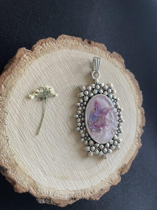 Bloem Hanger met vlinders en Bergkristal