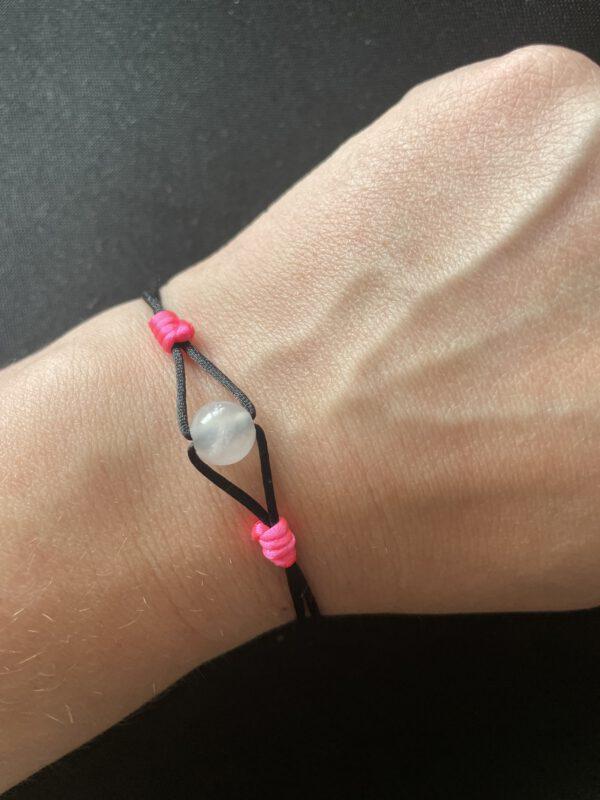 Satijn armband met Rozenkwarts 8mm kraal - Liefdevol en Traumaverwerking