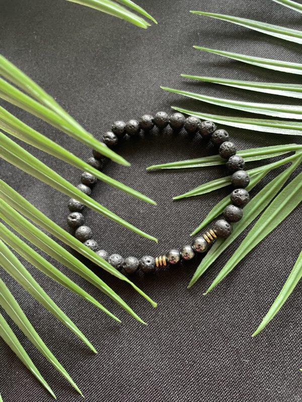 Elastiek Armband Lavasteen en Hematiet 6mm