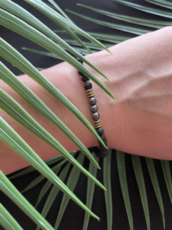 Elastiek Armband Lavasteen en Hematiet 4mm