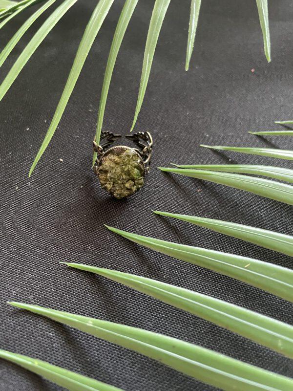 Antiek Look Verstelbare Ring met Olivijn
