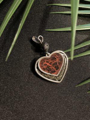 RVS Hart Hanger met Pyriet met lavasteen en Lava effect GlowInTheDark